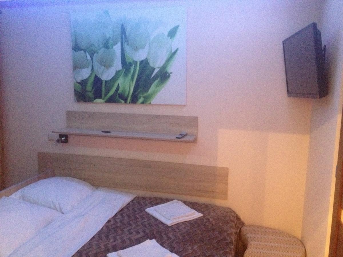 Hotel Mis Бохня Екстериор снимка