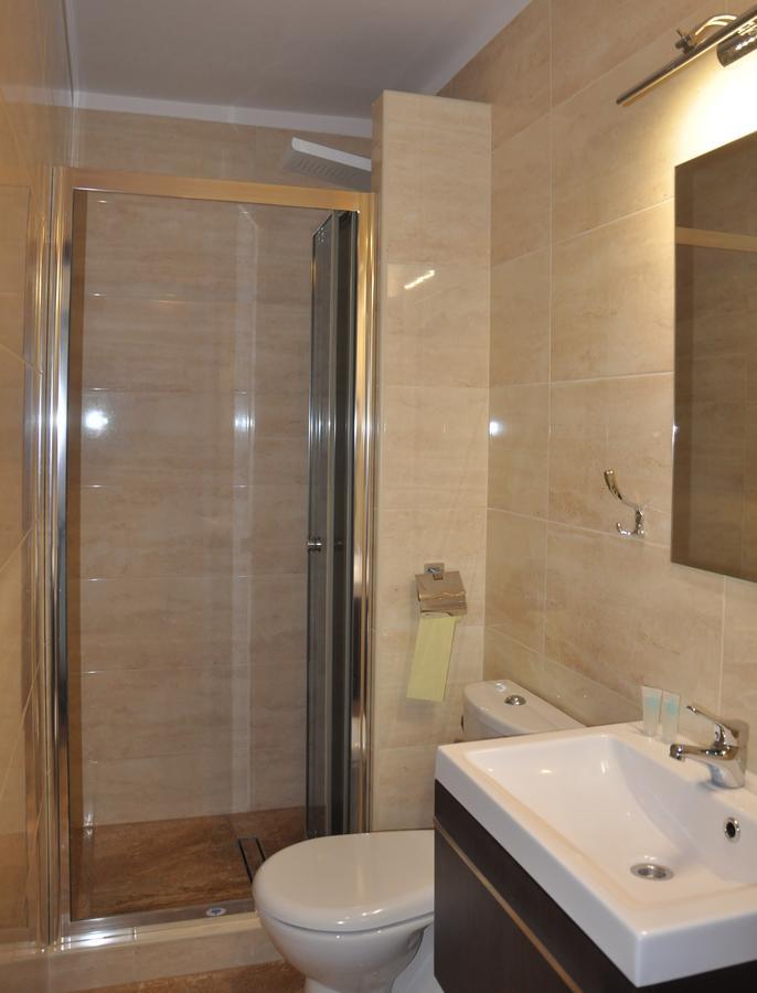 Hotel Mis Бохня Екстериор снимка