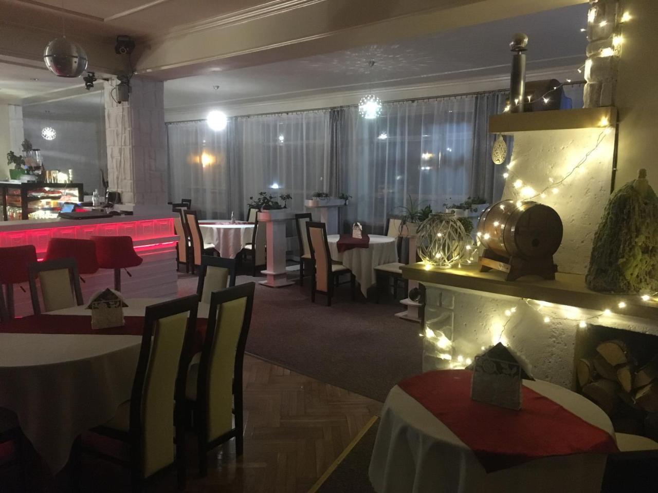 Hotel Mis Бохня Екстериор снимка